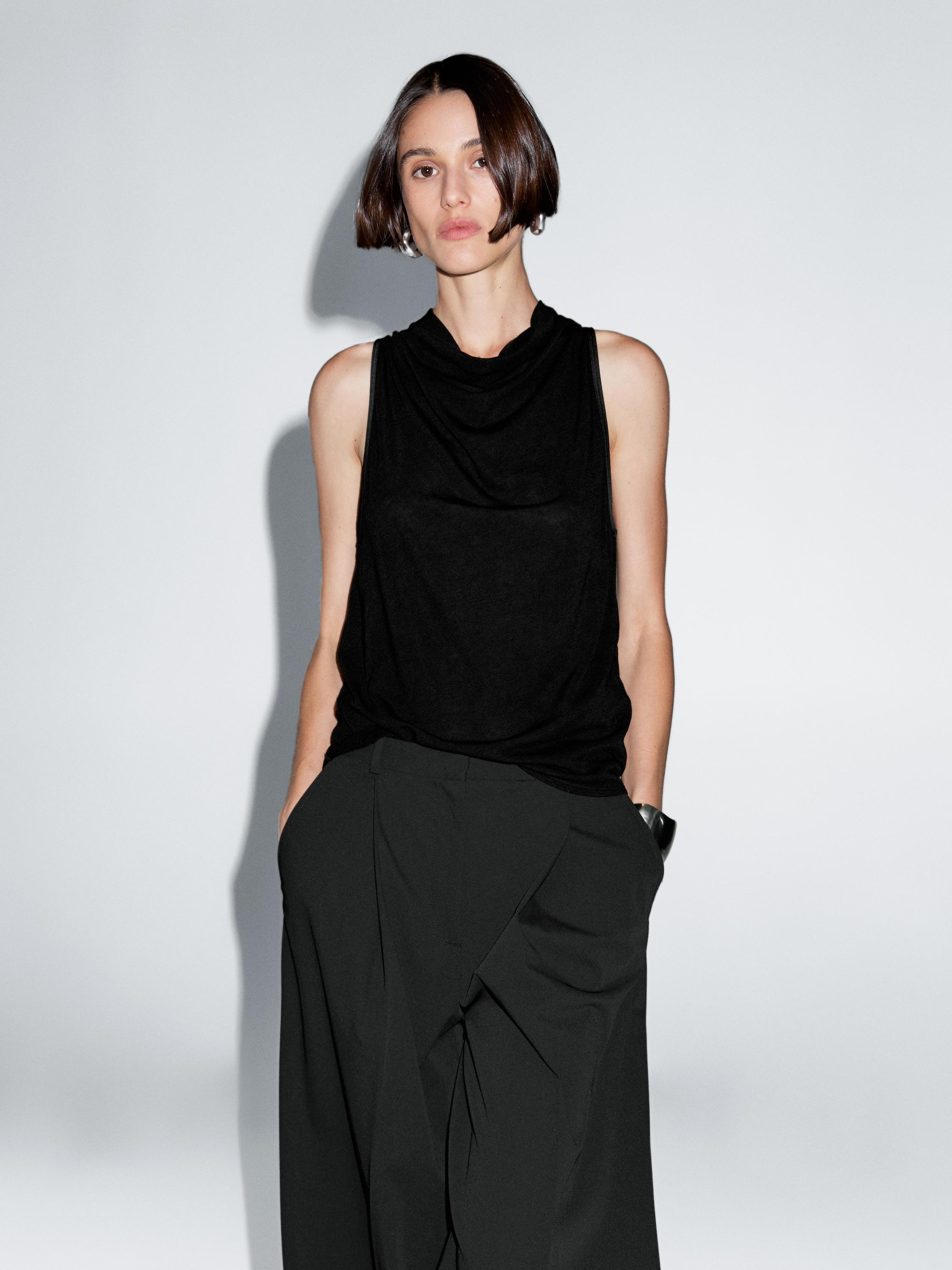 Darted wide-leg trousers